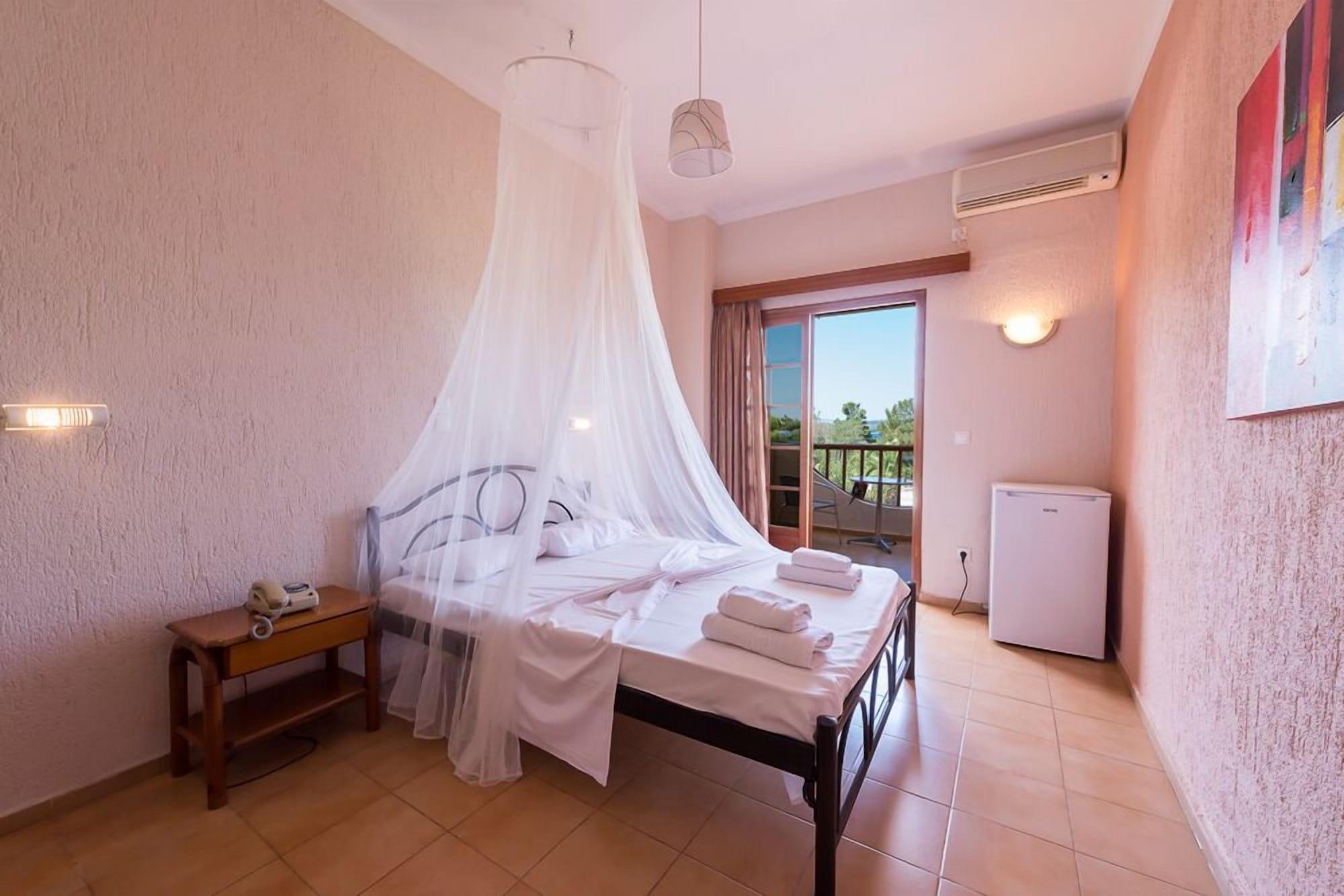 Galaxy Hotel Argostoli  Exterior photo