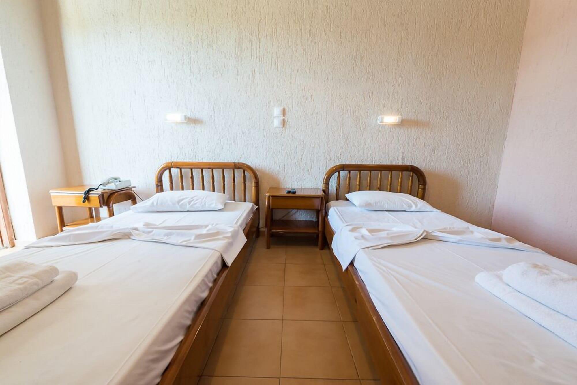 Galaxy Hotel Argostoli  Exterior photo