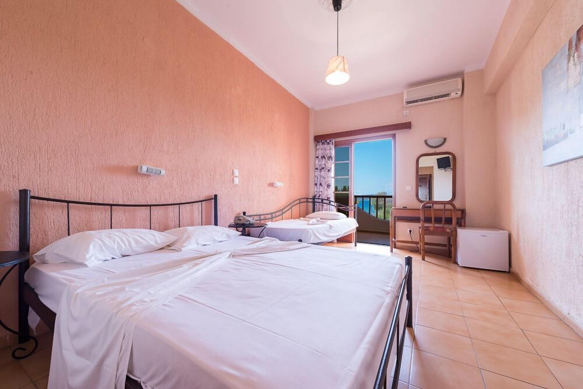 Galaxy Hotel Argostoli  Exterior photo