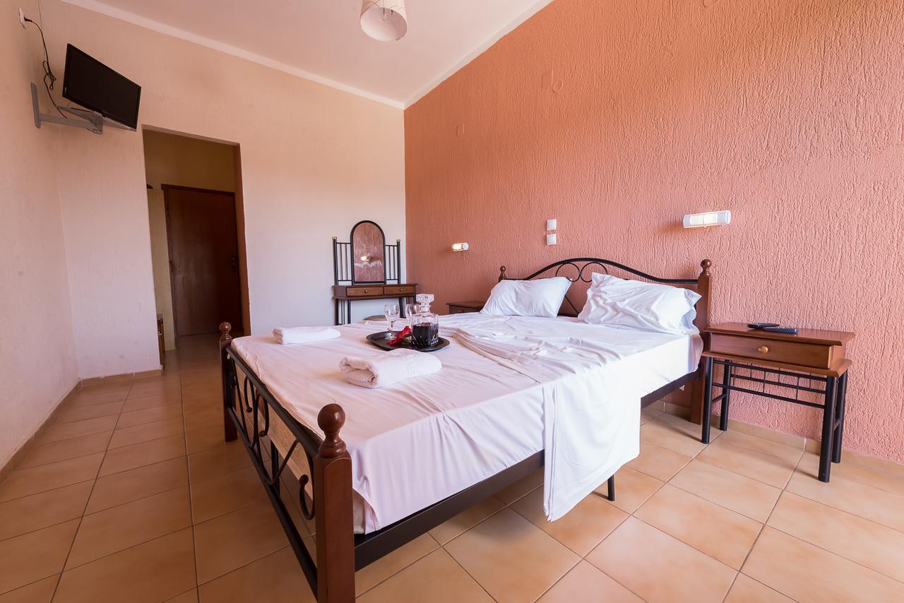 Galaxy Hotel Argostoli  Exterior photo